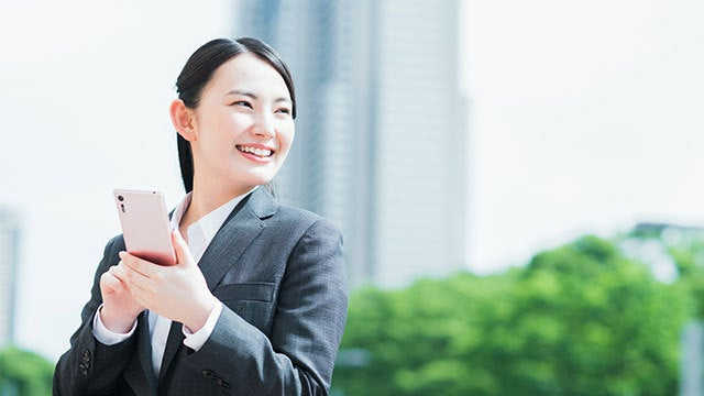スマホでWeb面接を受けてもいい?パソコンがなくてもこれでOK!