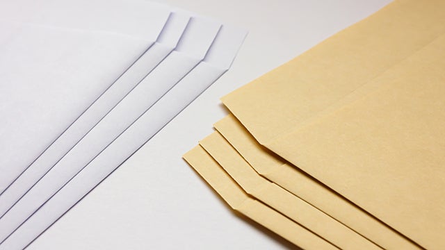 履歴書を送る封筒は横書きでも大丈夫?横書きの宛名の正しい書き方
