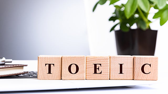 履歴書で英語力をアピール!TOEICの特徴とスコアの書き方を解説