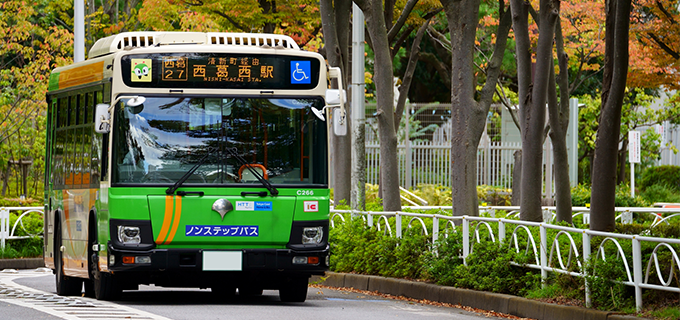 バス運転手になるには？未経験でも転職しやすい手順と大型二種取得支援制度について解説