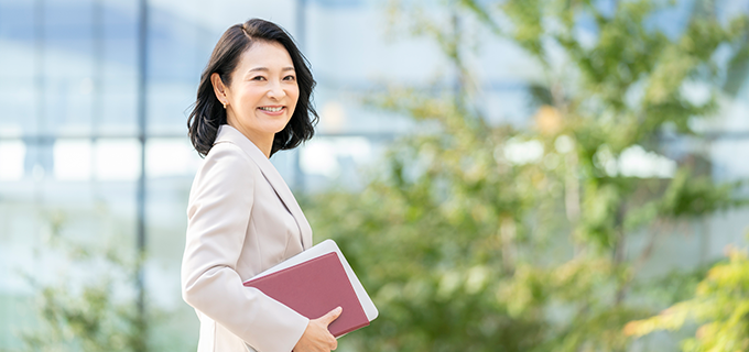 正社員になりたい40代女性へ!転職のポイントとおすすめ職種8選を紹介