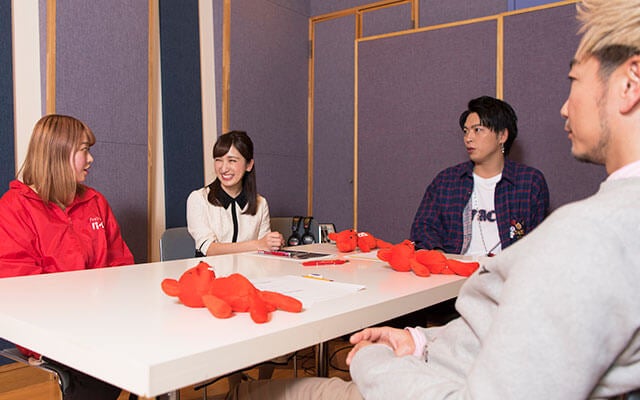 インタビュー中