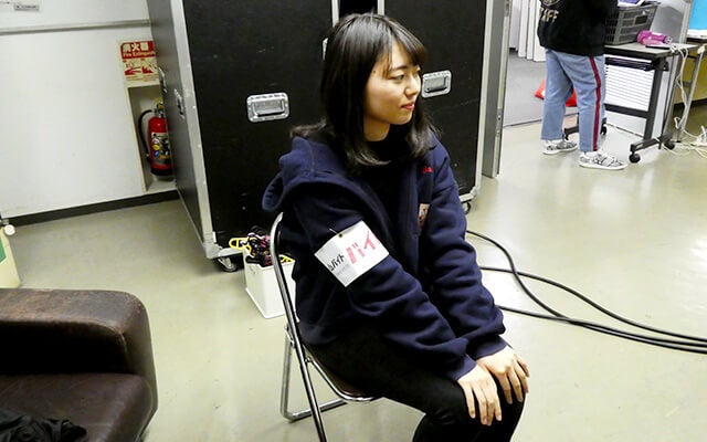 待機中の徳山さん
