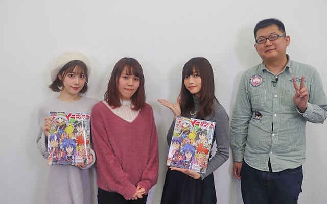 MCの立花理香さん、礒部花凜さんと記念写真