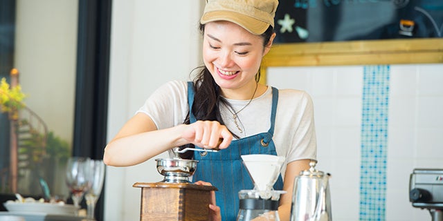 カフェでのバイトでよくある質問や志望動機の答え方を例文付きで解説!