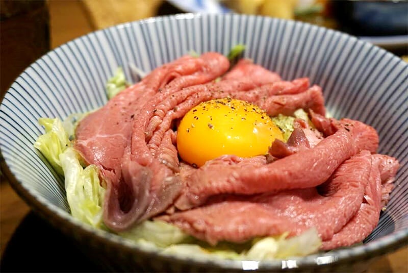 お惣菜コーナーだけで食卓をゴージャスに!盛り付けテク5選