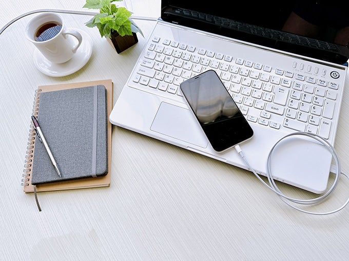 Webエントリー用の証明写真サイズとは