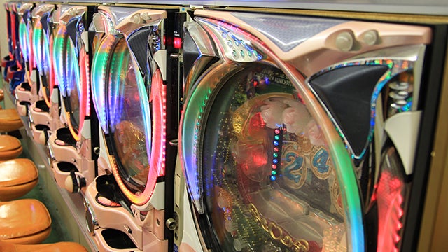 パチンコのバイト面接はどのような服装・髪型・身だしなみで行く?