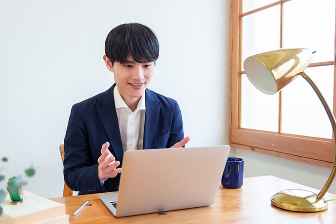 Web面接を受けるのは自宅がおすすめ