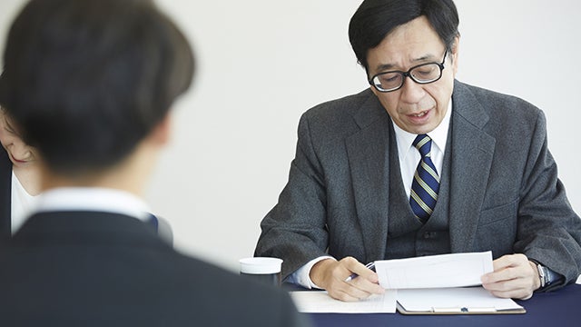 最終面接の目的は、一次・二次面接での評価の最終確認