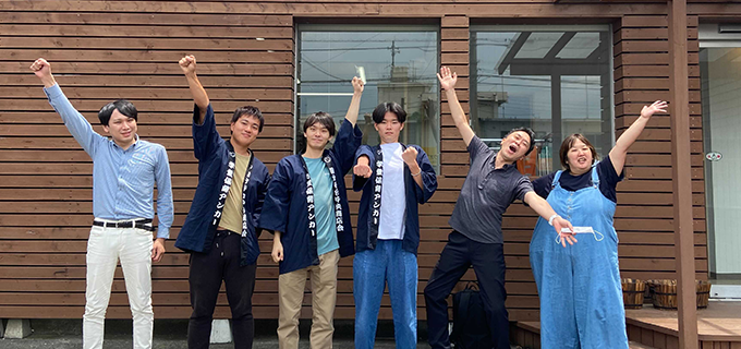 中峰陸歩さん、増渕開渡さん、森川誠人さんとディップの取材班