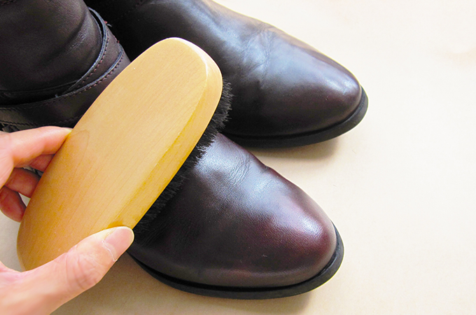 面接で履く色や形だけではなく清潔感にも注意しよう