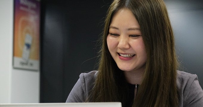 株式会社グラスト 馬塲奈津美氏がこだわる「対面」の会話