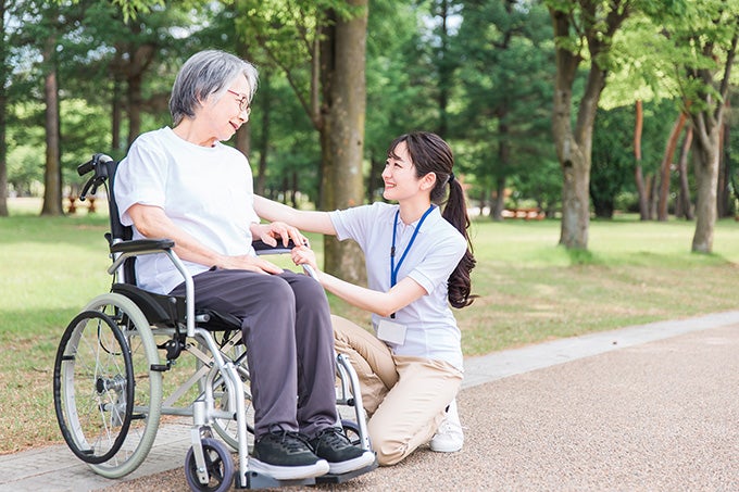介護職の志望動機を書く際に押さえておきたいポイント
