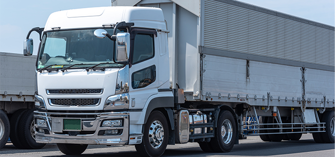 大型トラック運転手の仕事内容を解説!トラックの種類ごとの用途も要チェック