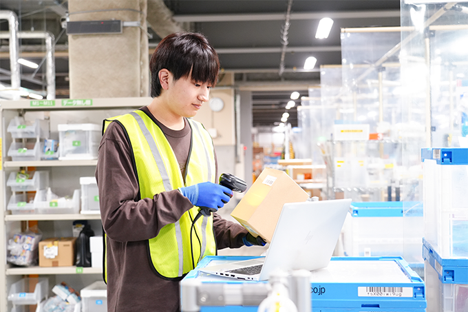 川崎フルフィルメントセンター勤務 Gさん(2023年8月入社)の写真 2