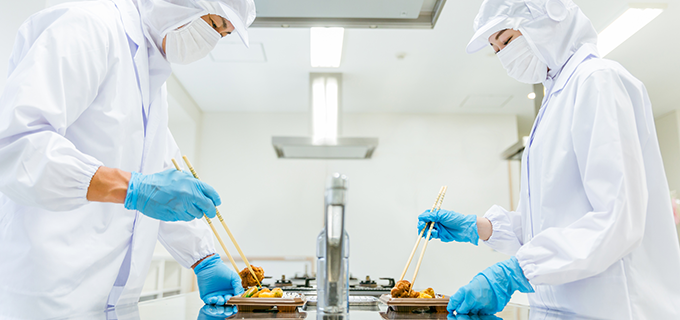 食品工場で正社員として働くのはきつい?仕事内容と向いている人を紹介!