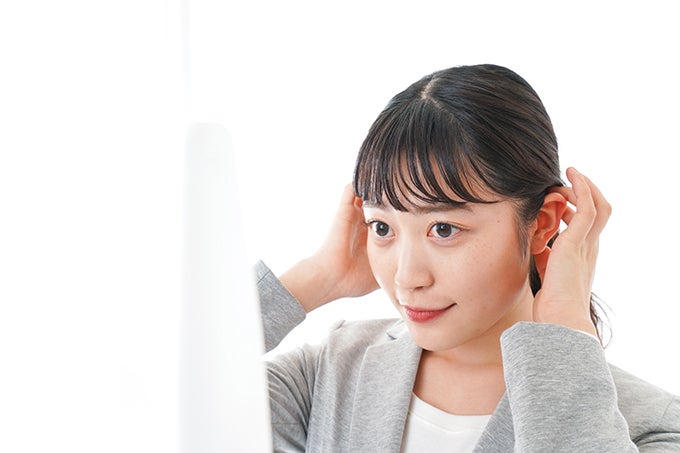 【女性向け】Web面接での髪型のポイント！