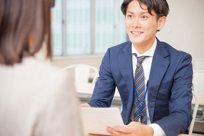 入退室と質疑応答のマナー