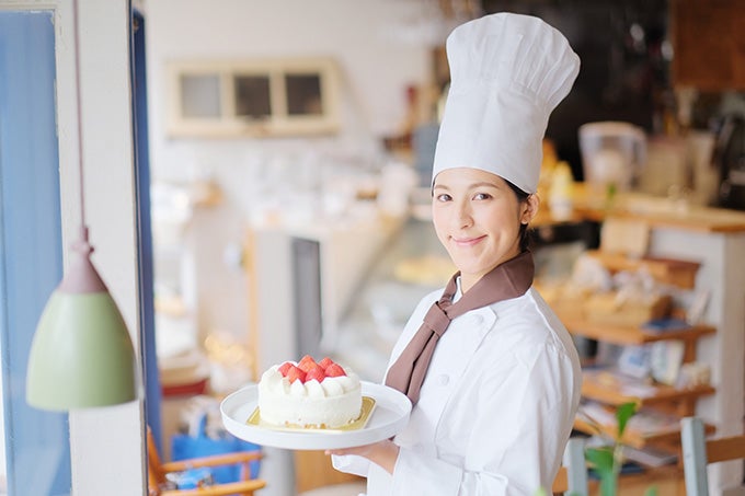 ケーキ屋・洋菓子店バイトの面接対策｜仕事内容やよく聞かれる質問、アピールポイントを紹介 | バイトルマガジン BOMS（ボムス）