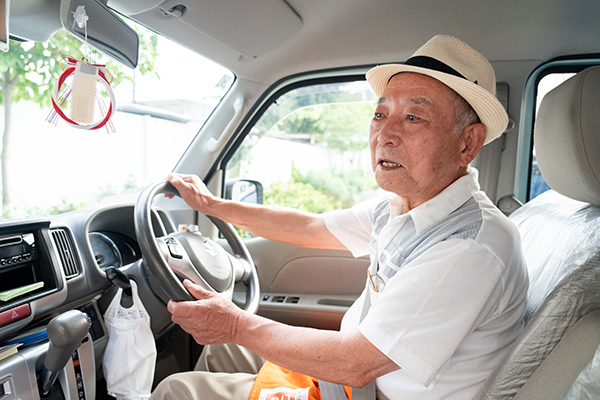 必要な資格は運転免許証のみ