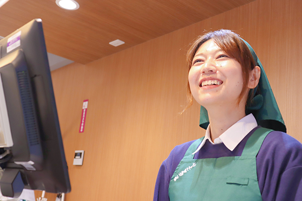 まいばすけっとの正社員になって知った店舗運営の楽しさ。周りのサポートがあるから挑戦できる