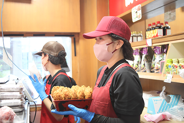 主婦(夫)にうれしい!従業員割引でお惣菜や和牛が20%OFF